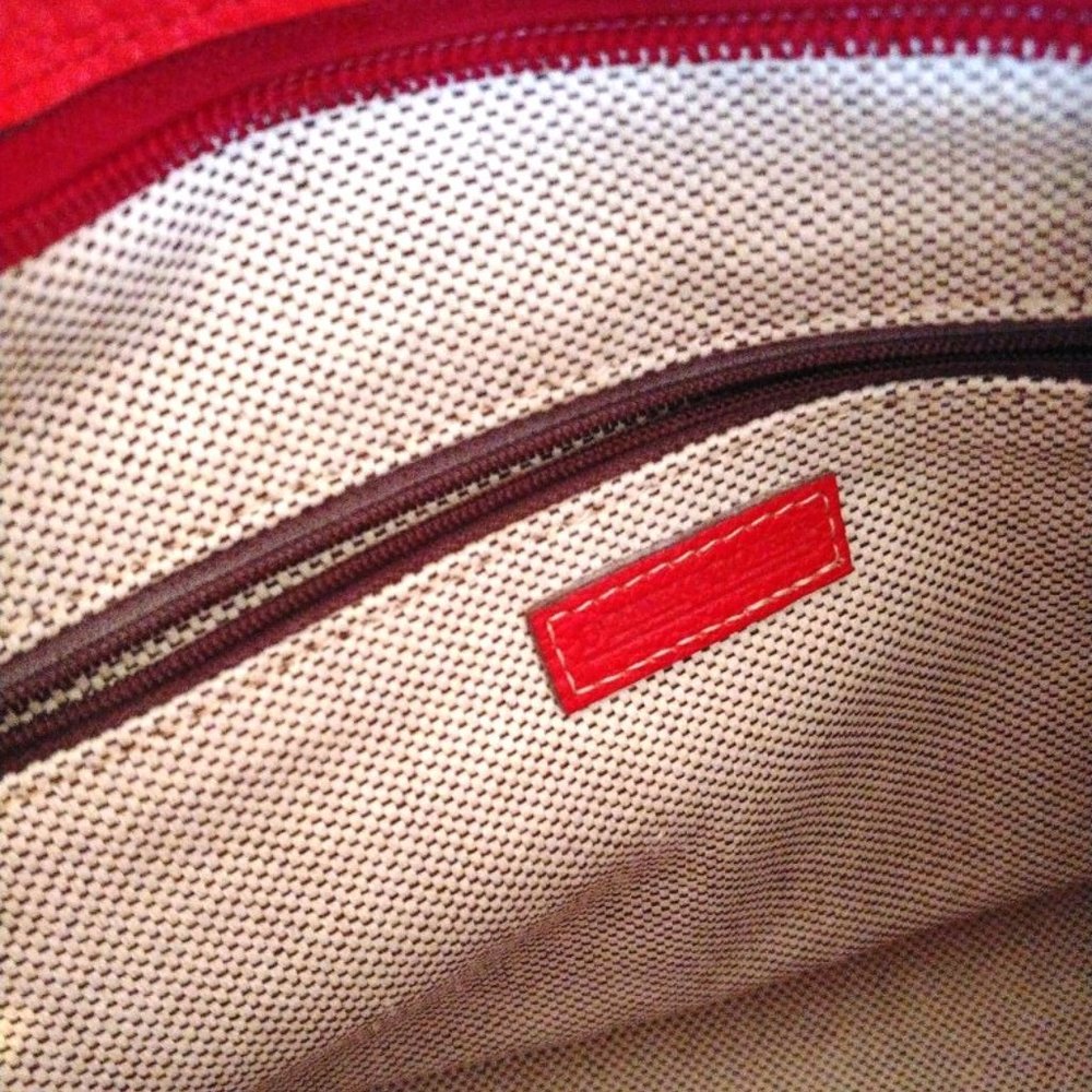 Dooney & Bourke Tomato Red Leather Double Bundle w/Lg Slouch Hobo & Kiss Wallet - Picture 6 of 16